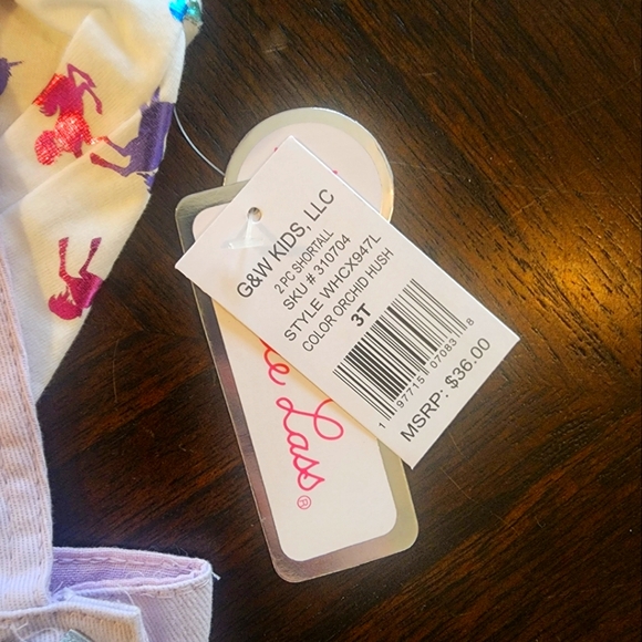 Little Lass 2-Piece Bucket Hat Set - Picture 2 of 4